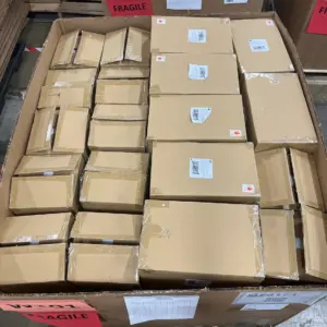 Decor Pallet of Large White Vases: 210 lb New Name-Brand Stock
