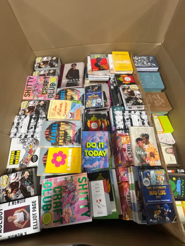 1,030 lb New Name-Brand Book Pallet with Novels and Notebooks