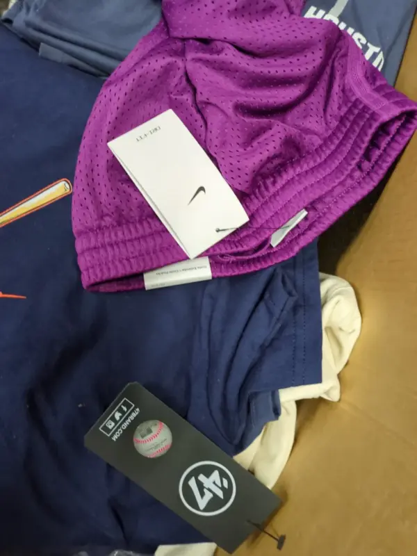 Wholesale Premium Like-New Apparel Pallet – 350 Pieces High-Value Clothing for Resellers