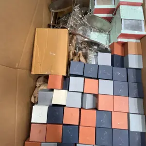330 lb Pallet of New Name-Brand Jewelry Accessories