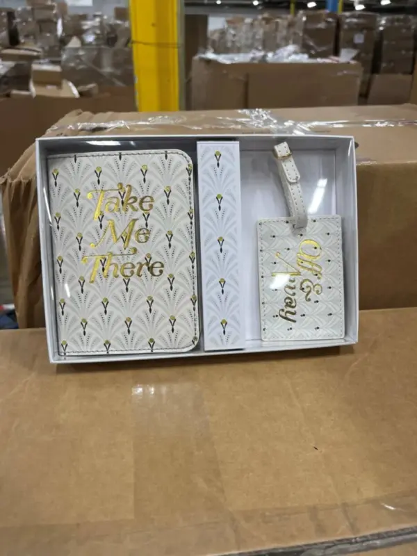 232 lb Passport Holder Pallet: New Name-Brand, Assorted Colors