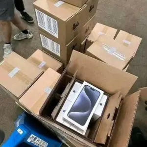 Full Pallet of 40 Factory-Sealed Apple iPhone 12 Units, New