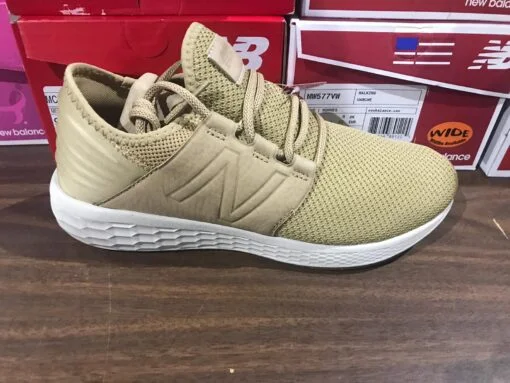 New Balance sneaker palettes – New stock for resellers | Free freight to the contiguous US