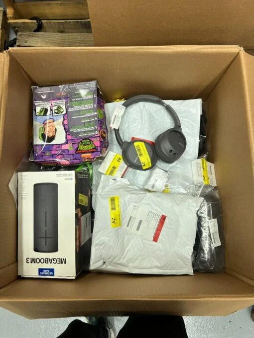 Audio Returns Box: 37 Items, €3,781.63 MSRP – Sony, JBL, Beats & EarPods
