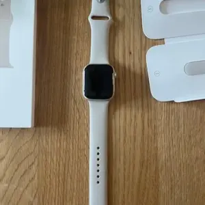 Apple Watch Mixed Pallet: Series 9, Series 10, Ultra 2, Ultra 3 and SE