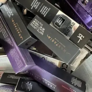300-Piece Premium Makeup Lot, Total MSRP $7,800 to $11,400 AUD