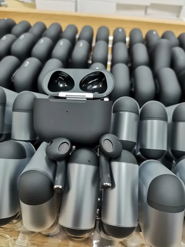AirPods wholesale pallets USA distributor