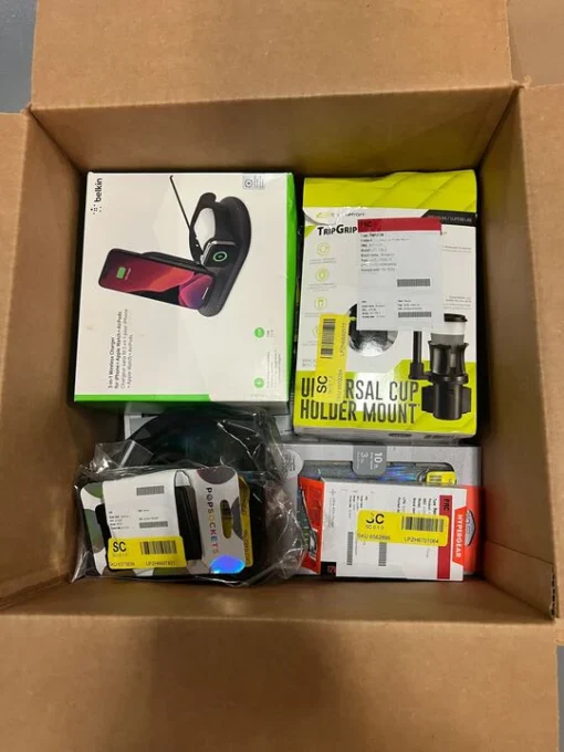 Pro Headsets, Four Power Banks & Apple Accessories – 24 Items, €1,427.77 MSRP