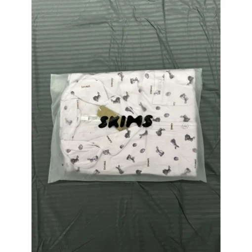 wholesale SKIMS clothing pallets truckload